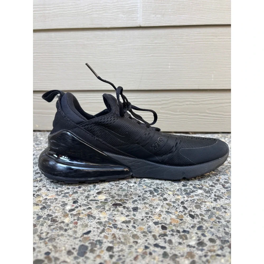 Nike Air Max 270 Women's Triple Black Sneakers AH6789-006 Size 9.5 Running Shoes